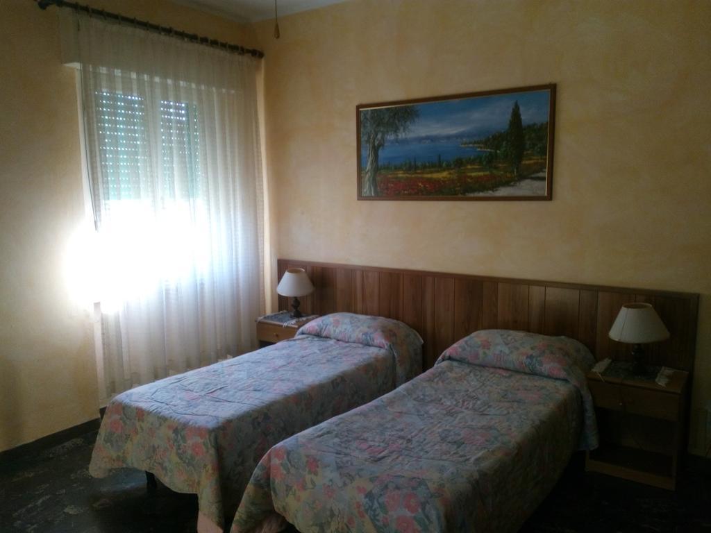 Hotel Lea Grosseto Værelse billede